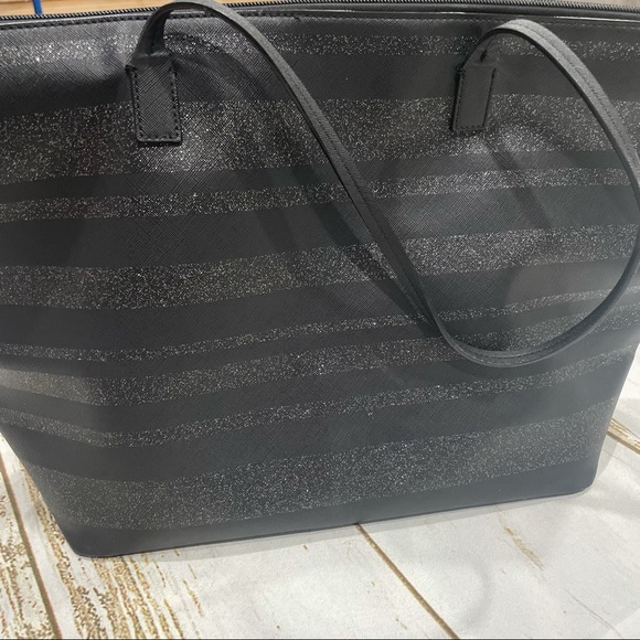 Kate Spade New York Tote Bag - Picture 8 of 10